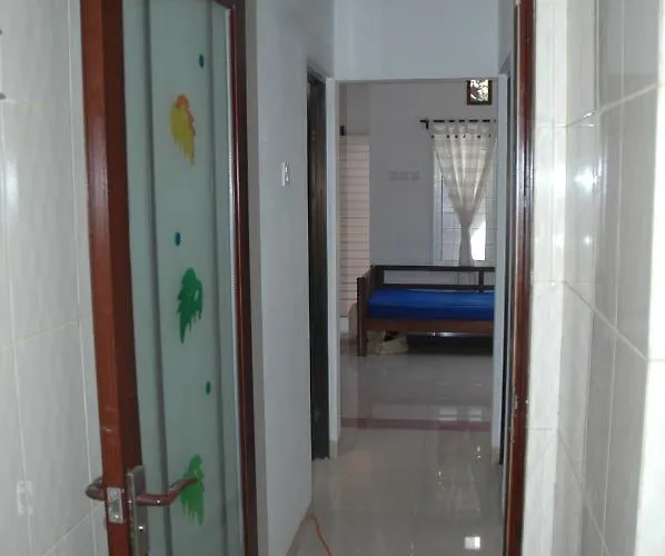 Hostal Balibedsnrooms *